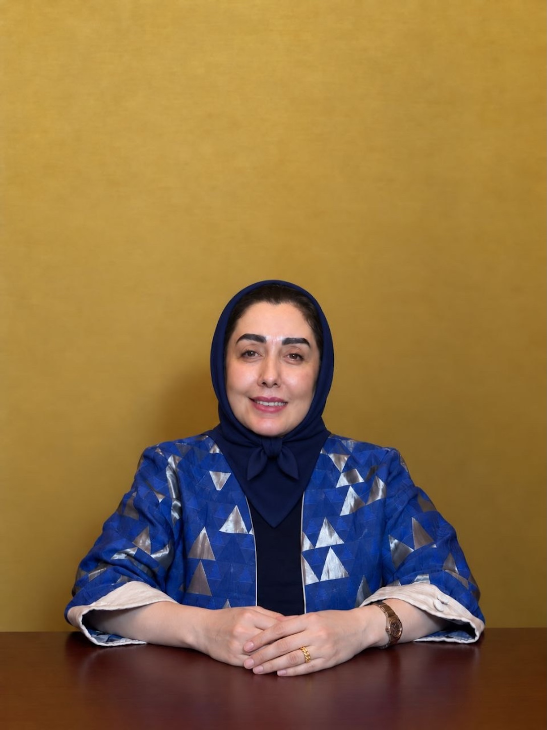 بهناز مقدم